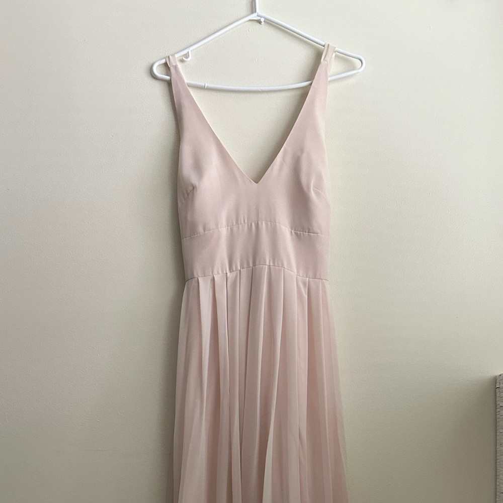 Monique Lhuillier Gown - Picture 6 of 12